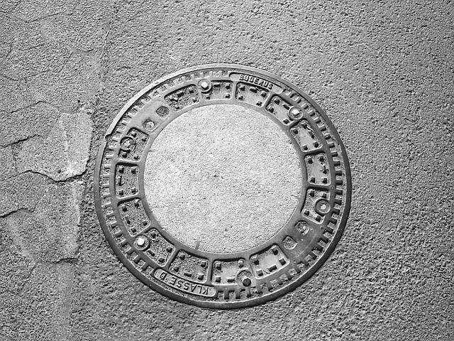 Manhole Cover 283838 640